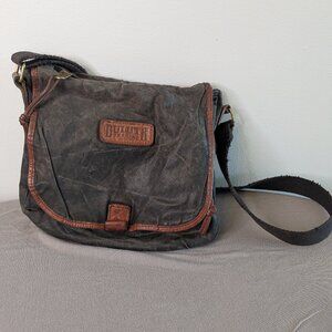 duluth trading co oil cloth purse leather cross body satchel women's bag 2553